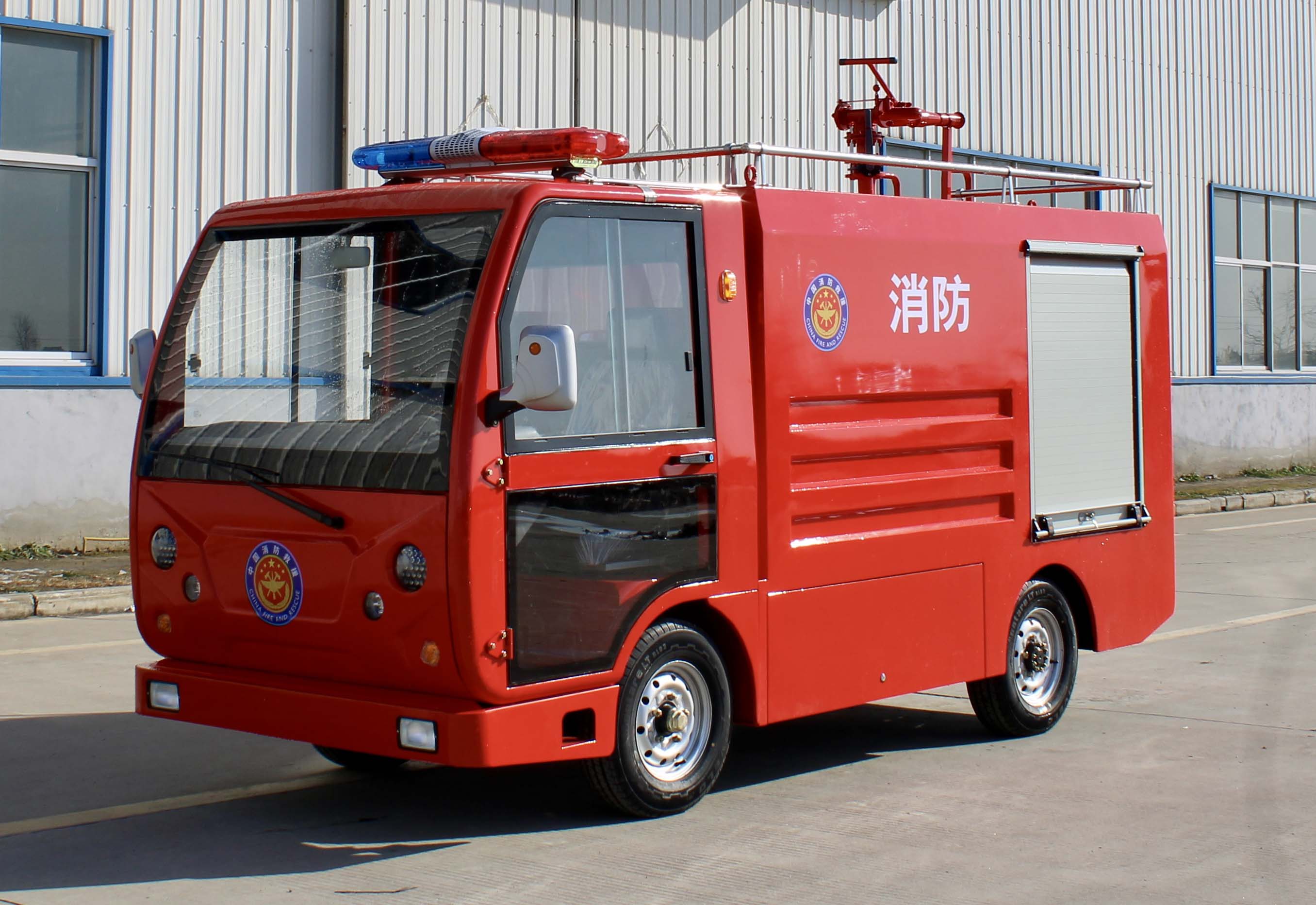 兩座電動消防車（L907A）